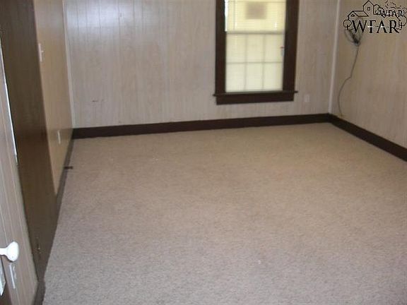 2nd image of 1673 Keeler Ave