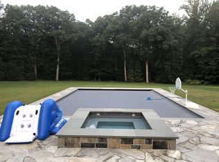 236 S Bald Hill Rd, New Canaan, CT 06840