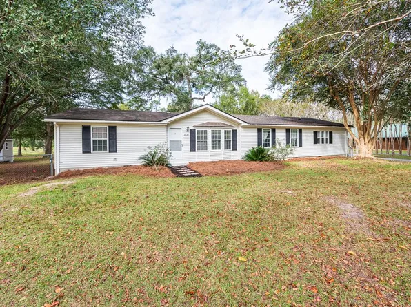 5137 Mellow Dr, Valdosta, GA 31605