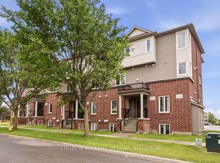 270 Espin Hts, Ottawa, ON K2J0Y8
