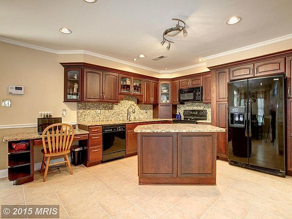 3rd image of 5261 Sudberry Ln
