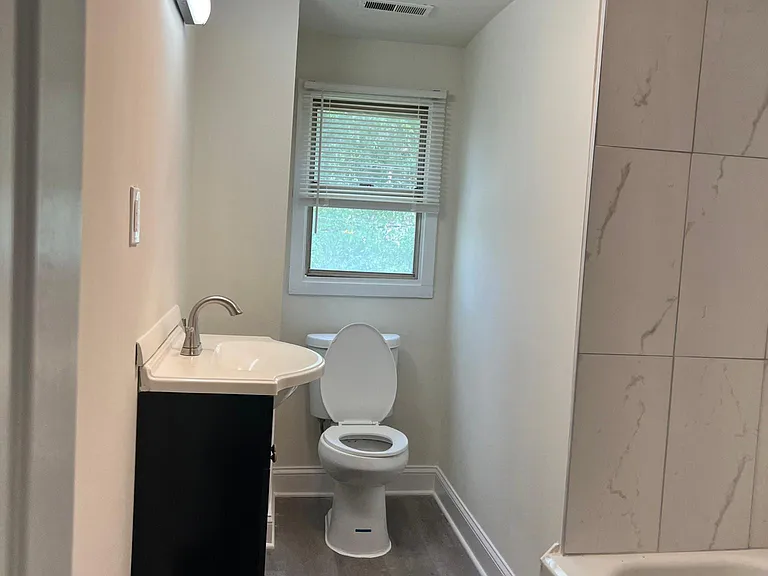 3501 Post Rd — Photo 5