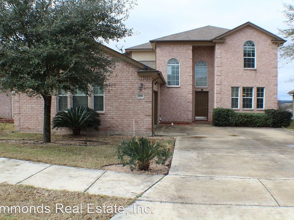 1st image of 3755 Columbia Dr