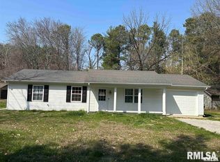 4244 Sycamore Rd, Carterville, IL 62918