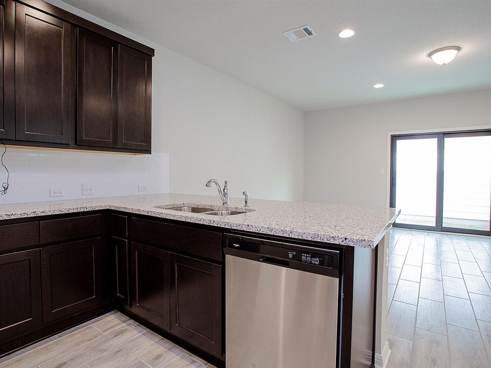 1st image of 2044 Arendale Dr