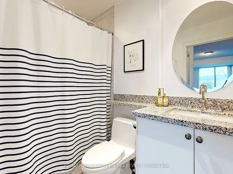 35 Balmuto St #1602 — Photo 12