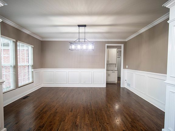 5th image of 4030 Sutton Ct