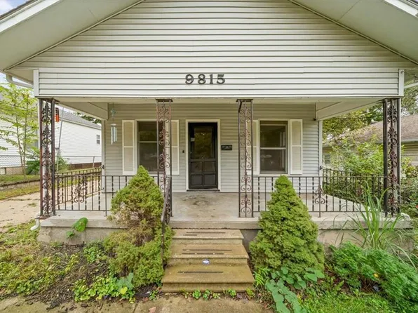 9815 E 9th St S, Independence, MO 64053
