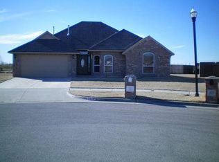 826 Woods Ave, Oklahoma City, OK 73160