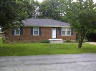 400 Robin St, Harrodsburg, KY 40330