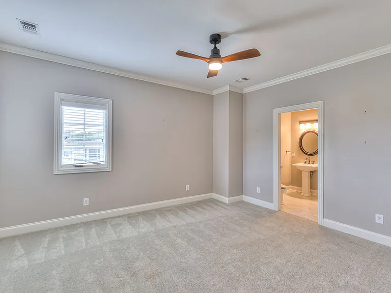 4100A Oriole Pl — Photo 49