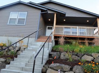 1326 E 11th St, The Dalles, OR 97058