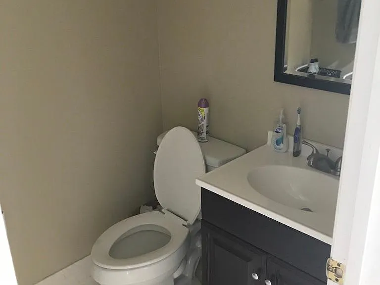 18233 Oak Rd — Photo 8