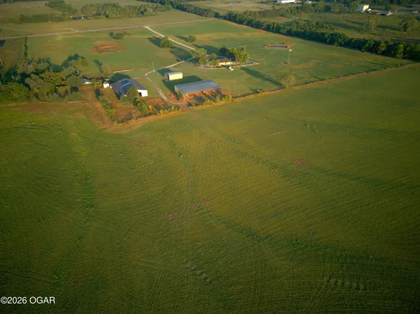 21043 Highway 59, Parsons, KS 67357