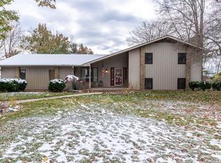 436 Halldale Dr, Fort Wayne, IN 46845