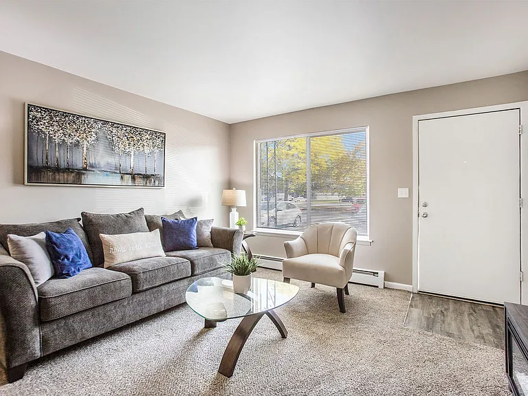 Autumn Ridge Apartment Homes — Photo 5