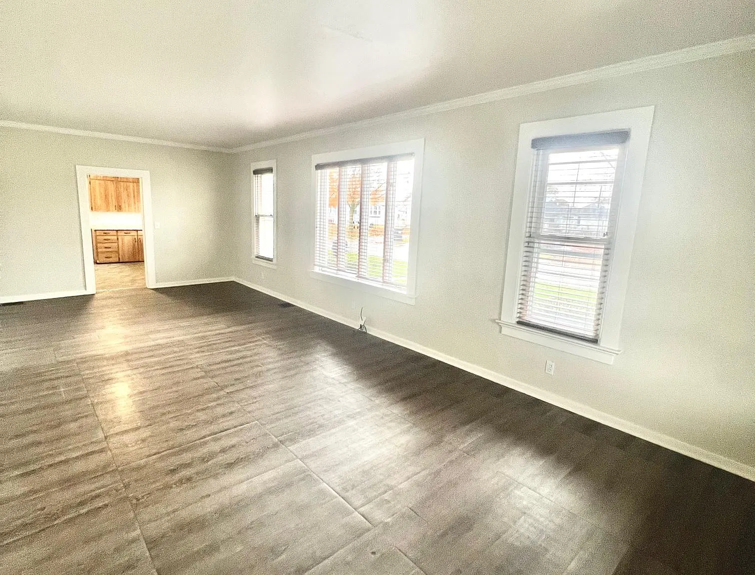 2201 W Monroe St — Photo 2