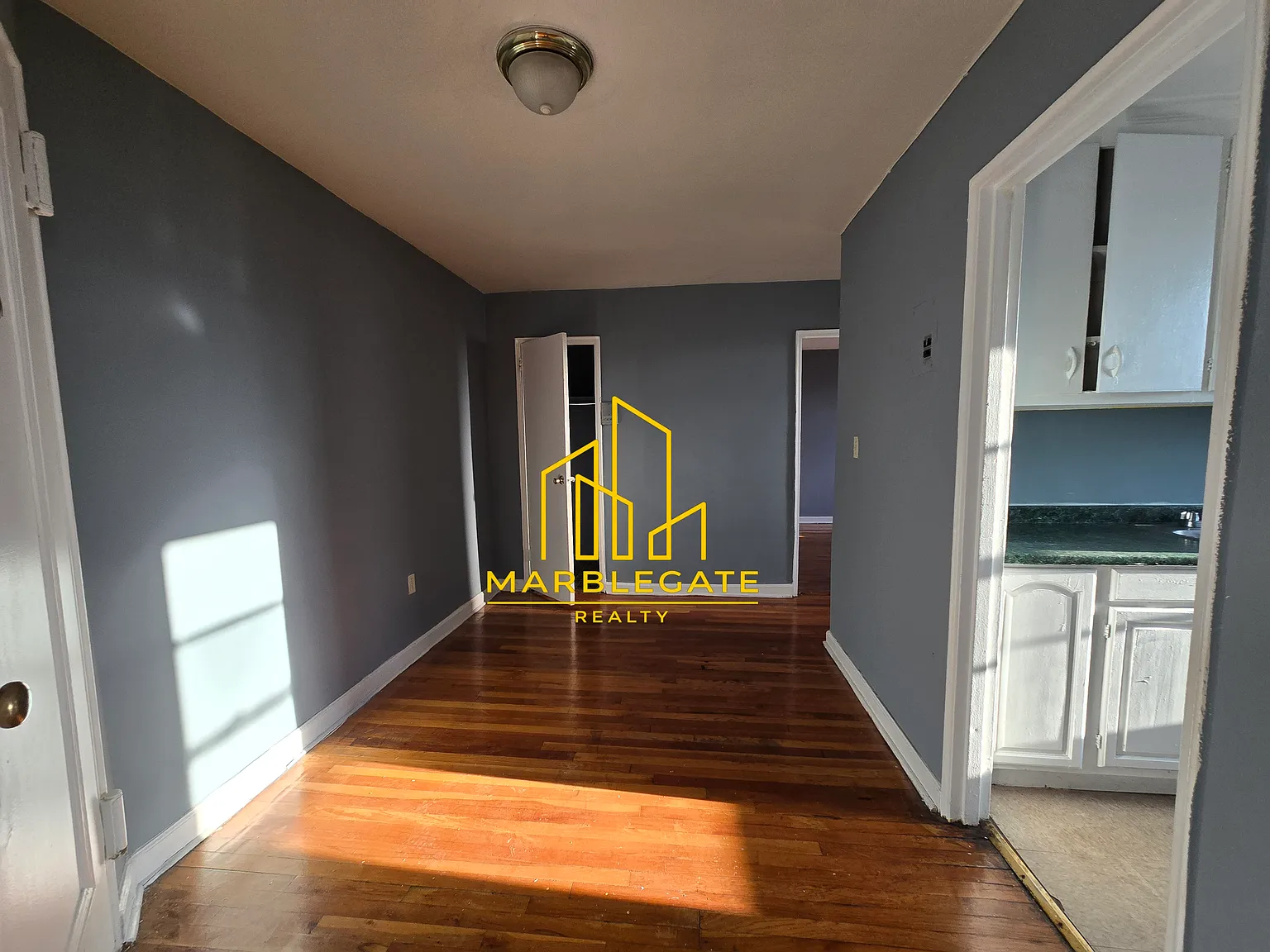 2 bed, $1,795 — Photo 2