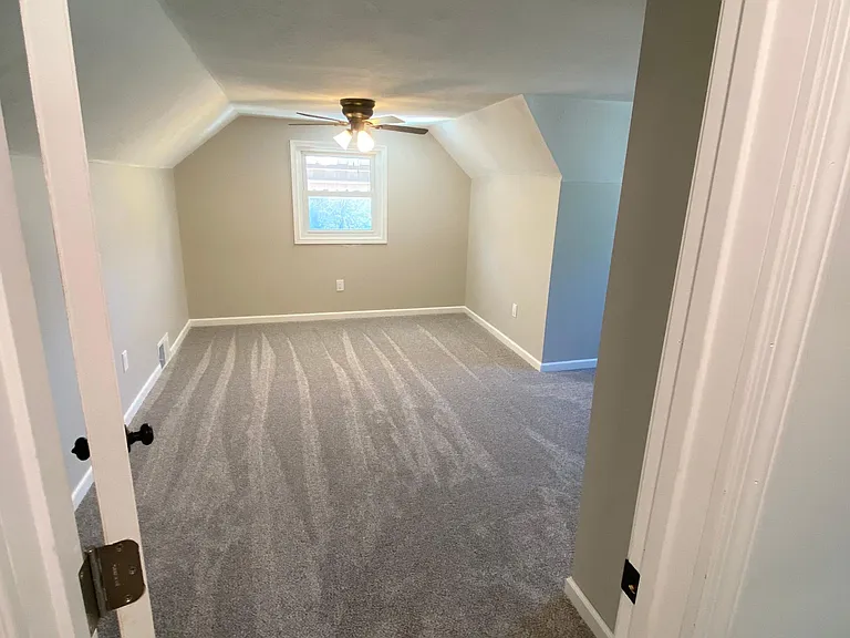 106 Hivue Ln — Photo 9