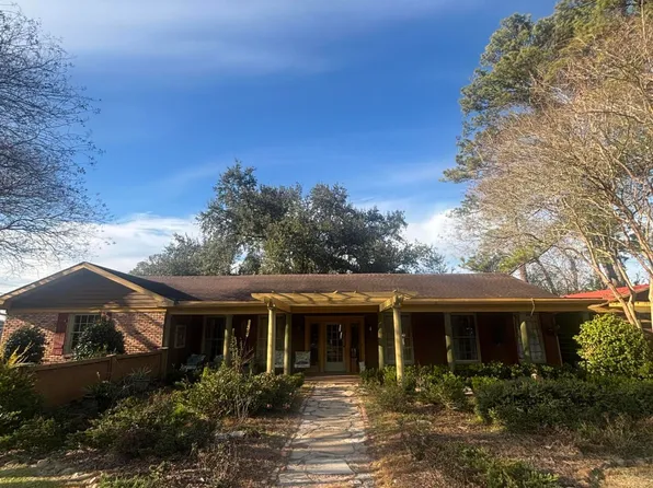 722 W 14th St, Crowley, LA 70526