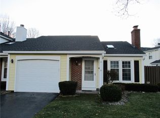 41 Old Stone Ln, Rochester, NY 14615