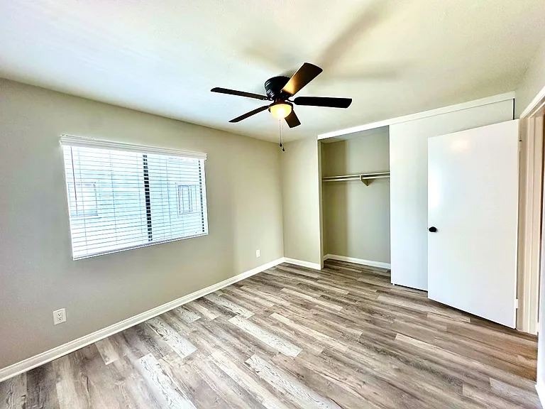 821 America Way — Photo 28