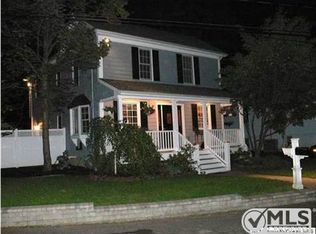 813 Church Ln, Middletown, NJ 07748