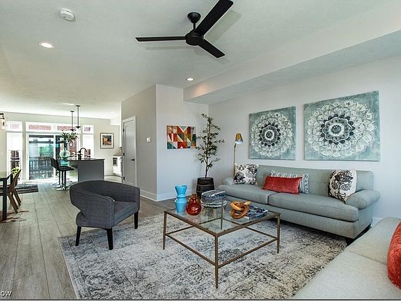 4th image of 2269 W 19th St #15