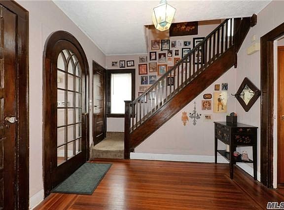 3rd image of 304 Leroy Ave