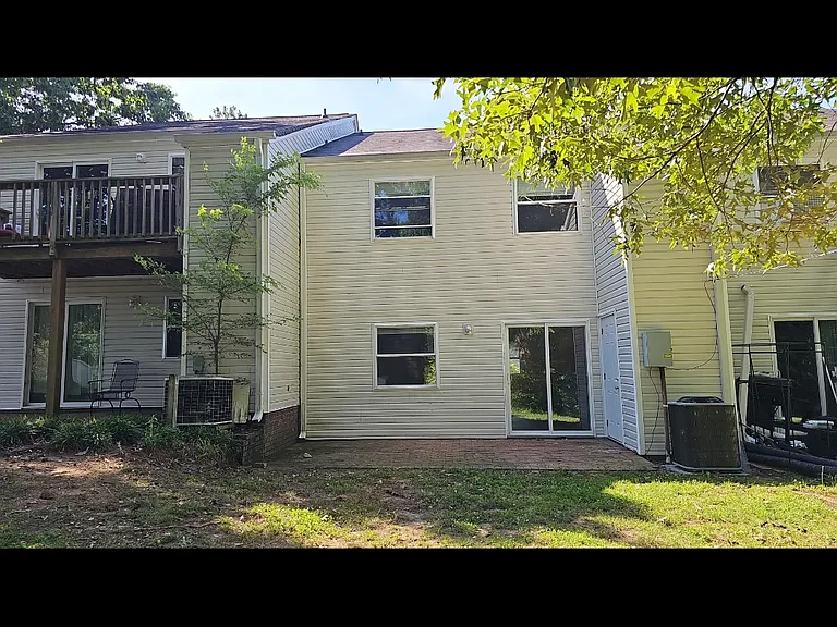 9105 Spyglass Pl #C — Photo 18