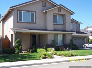 6745 W Dovewood Ln, Fresno, CA
