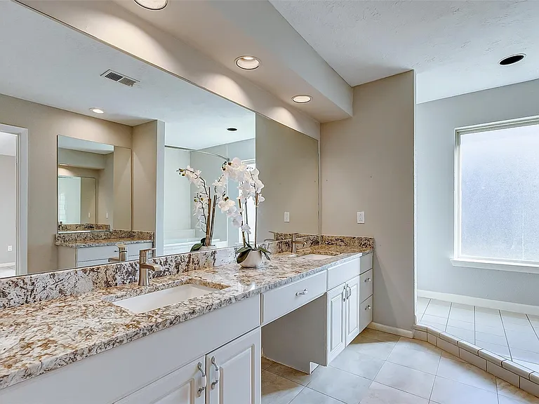21623 Park Valley Dr — Photo 19