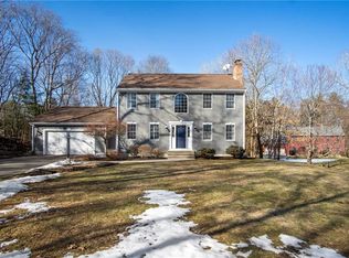 6 Stone Ridge Dr, North Smithfield, RI 02896