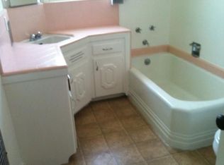 1067 E Carson St APT D, Long Beach, CA 90807