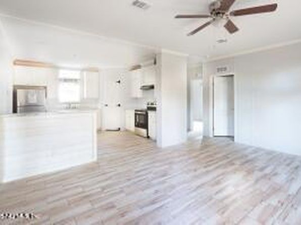 407 SYCAMORE Drive, Macclenny, FL 32063