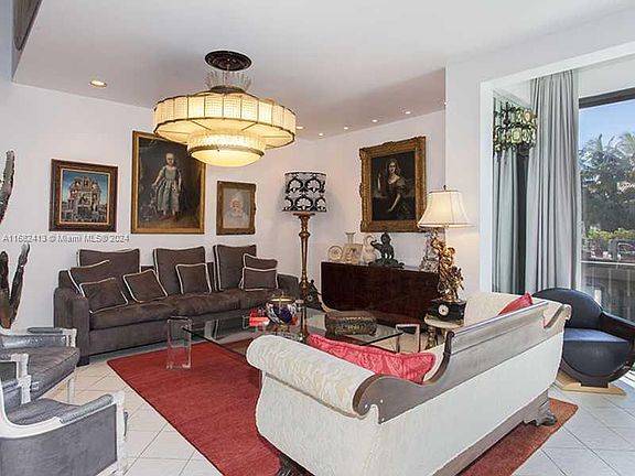 4th image of 10663 NE Quaybridge Ct #C7