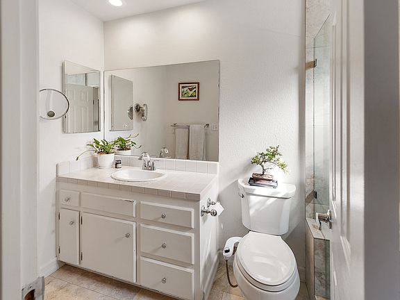 4th image of 1092 Serena Way