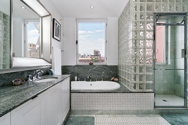 Rented by Stribling | media 21