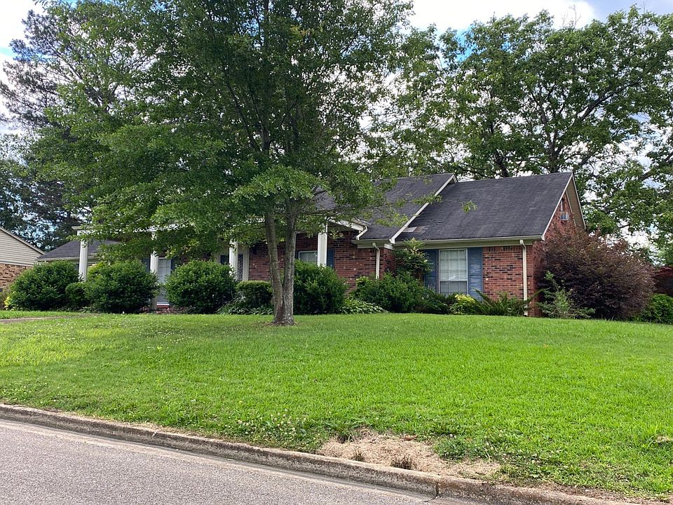 2nd image of 1009 Taft St