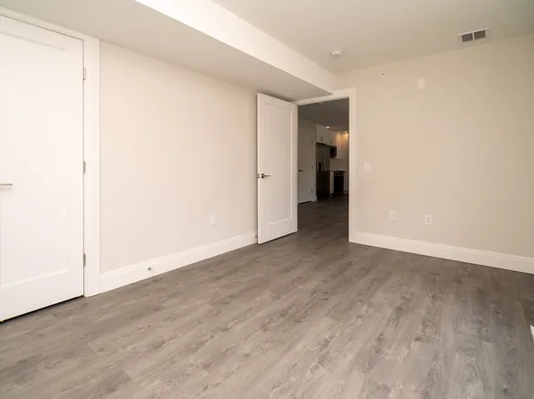 1209 26th Street image 18 of 28