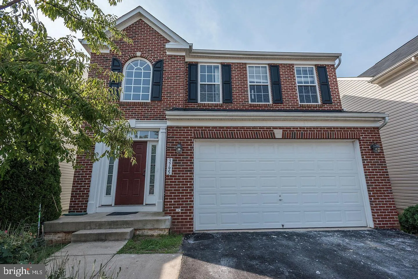 4 bed, 3.5 bath, 3040 sqft, $4,350 — Photo 1