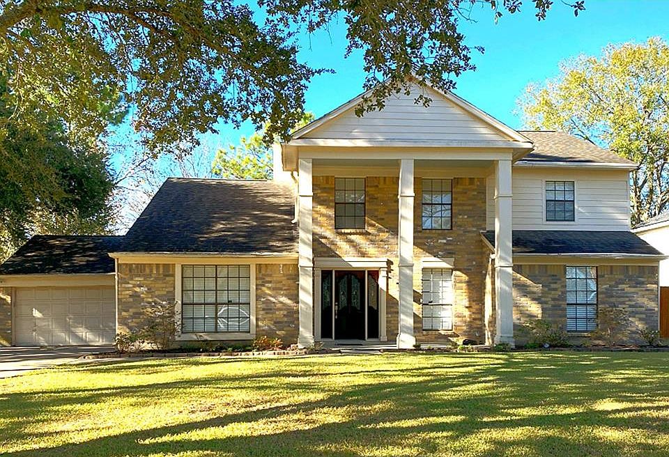 1st image of 1411 Bayou Oak Dr