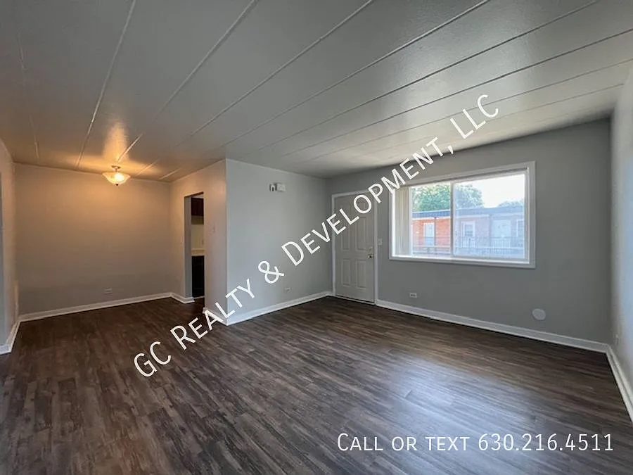 Building Photo - 342 Wilson Ave #F