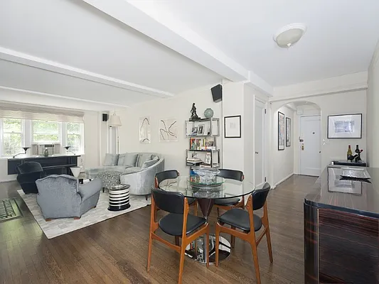 Rented by Sotheby's International Realty | media 38