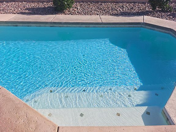 4th image of 79315 Desert Wind Ct