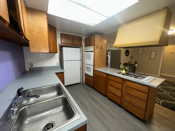 (undisclosed Address), Sacramento, CA 95820