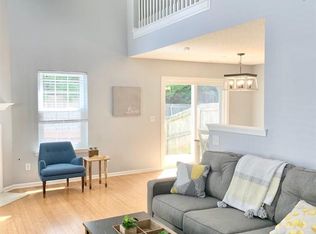 952 Stinson Ave, Holly Springs, NC 27540