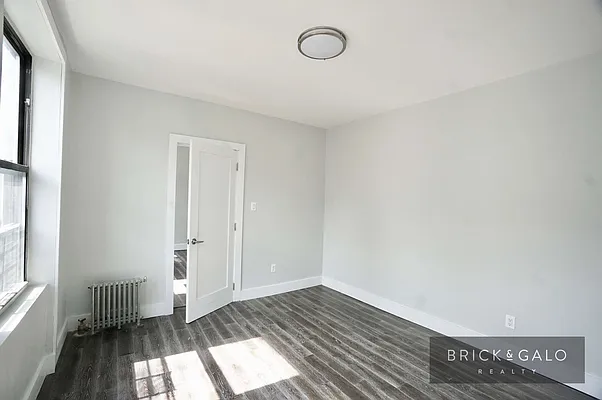 Rented by BRICK & GALO REALTY CORP | media 39