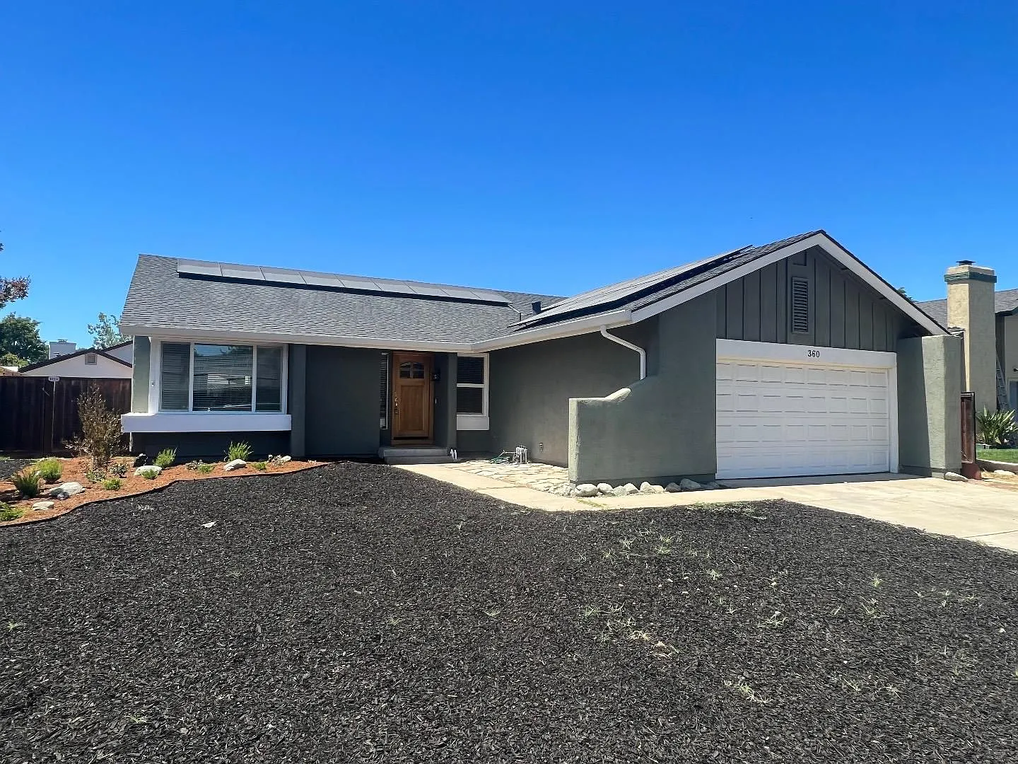 360 Quartz Cir photo 1