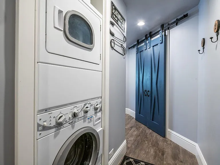 1325 Lowell Ave #5000 — Photo 17